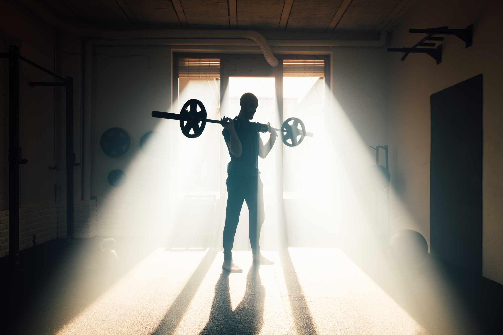 Fitness Training Hintergrund Gewichte stemmen